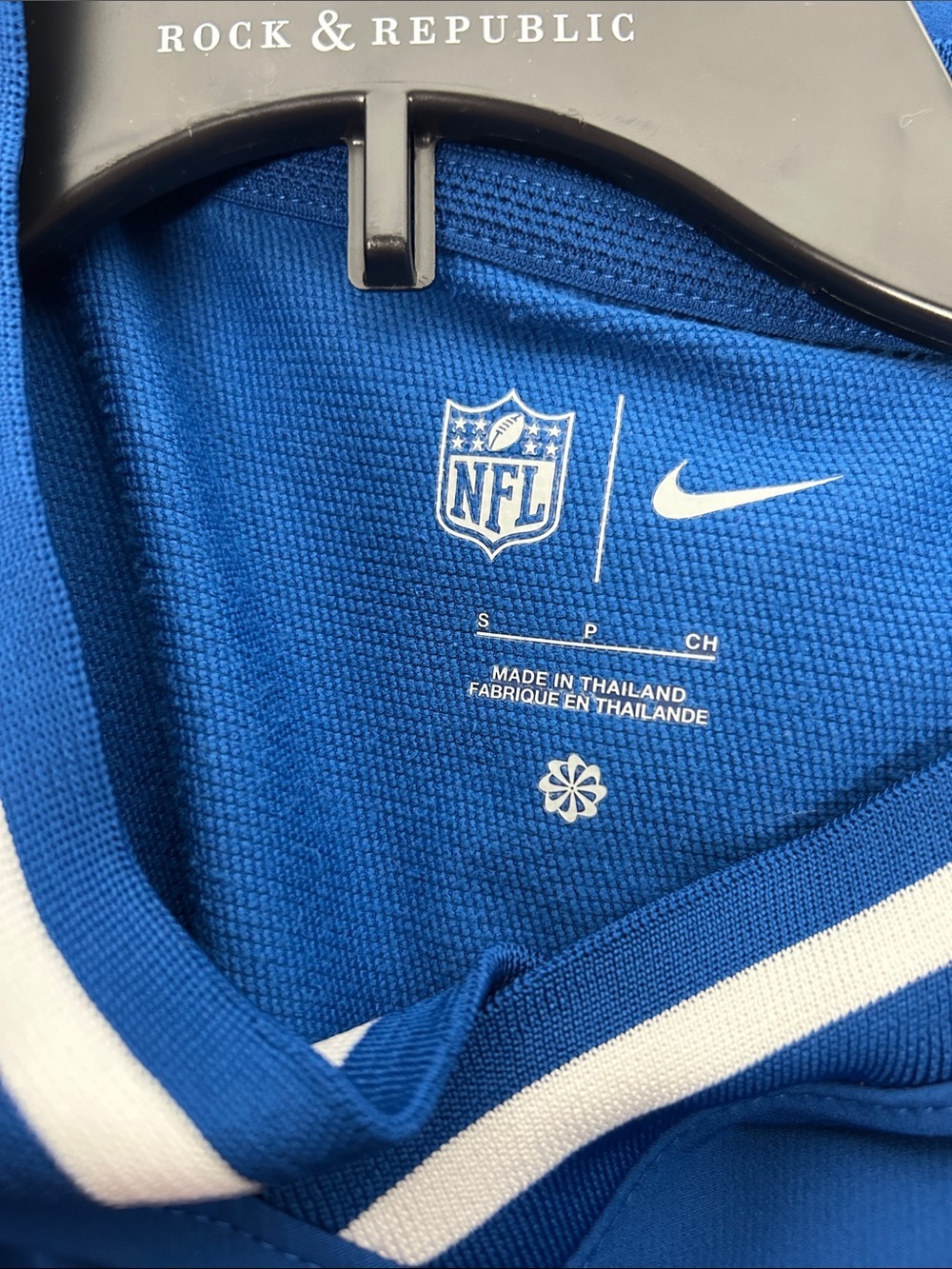 Nike Blue and White NFL Indiana Colts small pullover royal kicking colt - Picture 2 of 7
